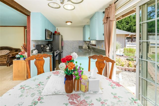 70 Ridge Place, Sequim, WA 98362