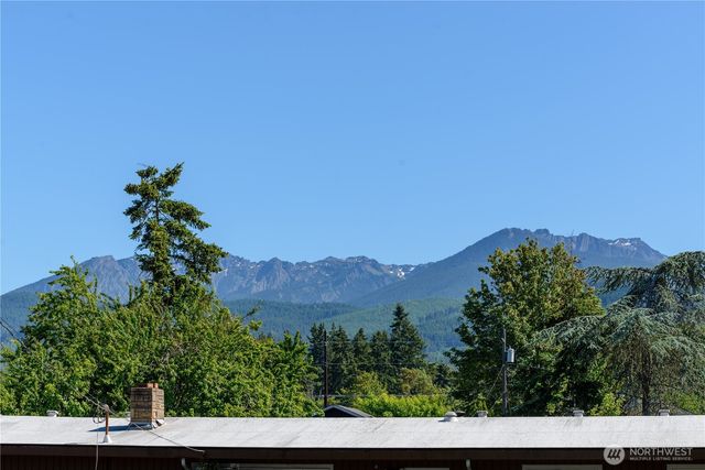 70 Ridge Place, Sequim, WA 98362