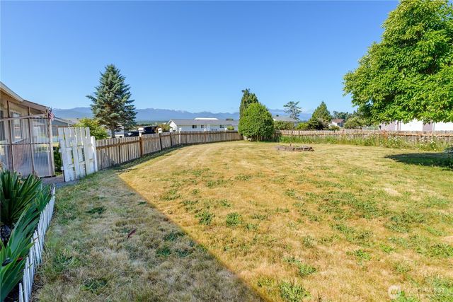 70 Ridge Place, Sequim, WA 98362