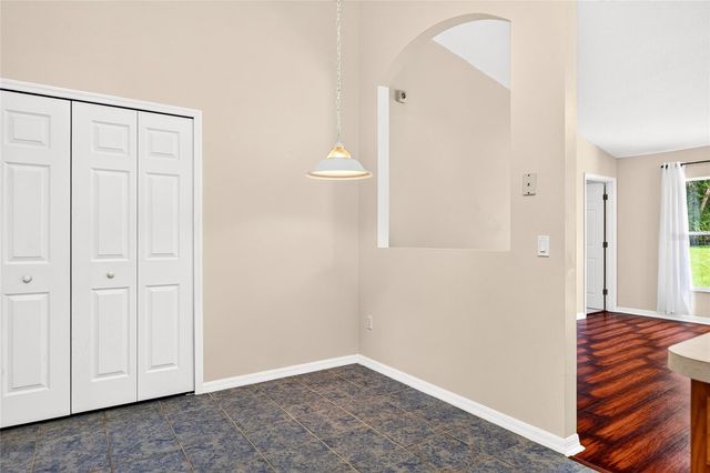 2911 SW 34TH AVENUE, Ocala, FL 34474
