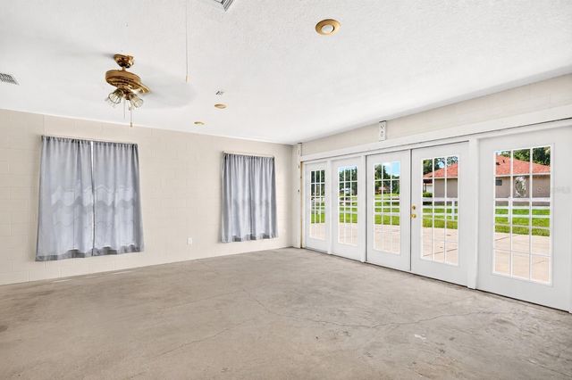 2911 SW 34TH AVENUE, Ocala, FL 34474