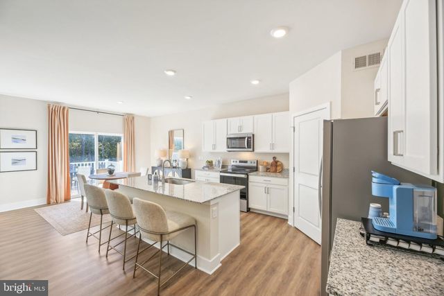 111 MASCOUTEN ST, Winchester, VA 22602