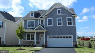 111 MASCOUTEN ST, Winchester, VA 22602