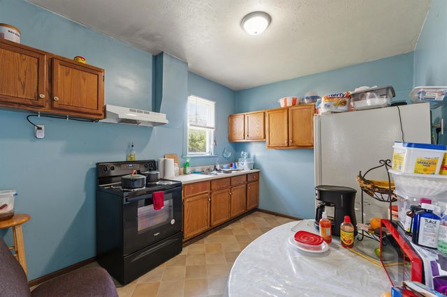 207 W Garfield Avenue, Elkhart, IN 46516