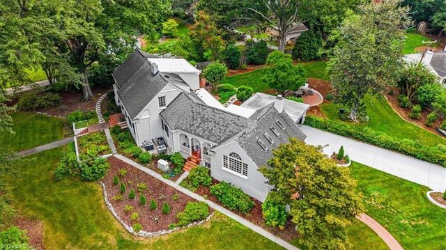 3400 Starmount Drive, Greensboro, NC 27403