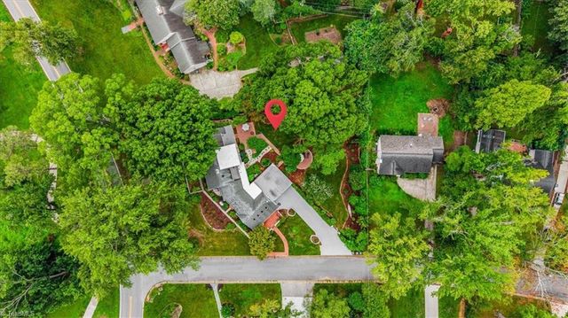 3400 Starmount Drive, Greensboro, NC 27403