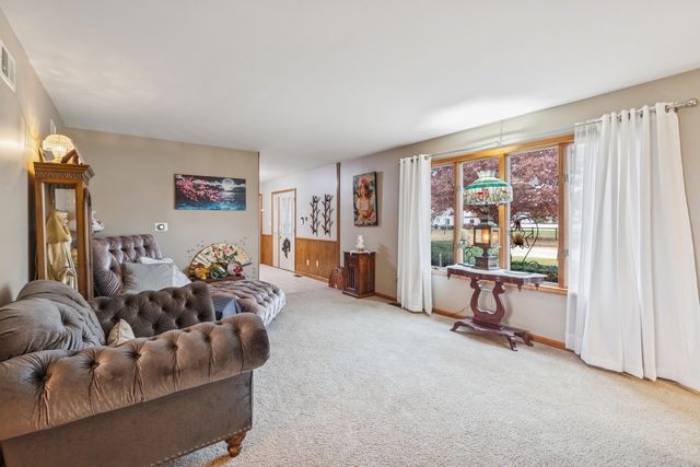 21851 Helen Drive, Plainfield, IL 60544