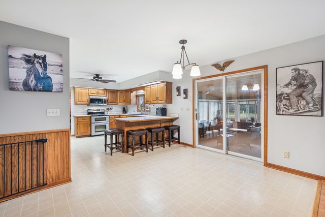 21851 Helen Drive, Plainfield, IL 60544