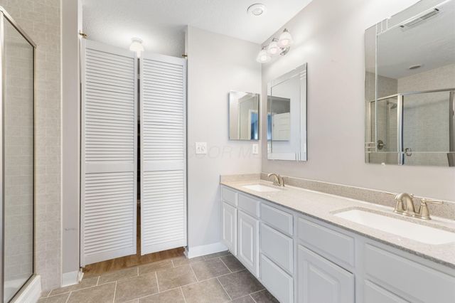 5349 Ruth Amy Avenue, Westerville, OH 43081