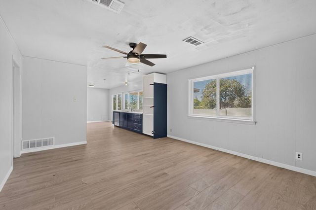 3701 Naples Street NE, Albuquerque, NM 87111