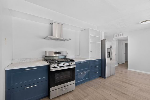 3701 Naples Street NE, Albuquerque, NM 87111