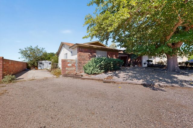 3701 Naples Street NE, Albuquerque, NM 87111
