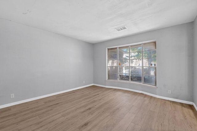 3701 Naples Street NE, Albuquerque, NM 87111