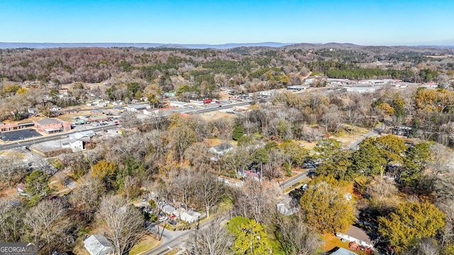 562 Highland Avenue, Summerville, GA 30747