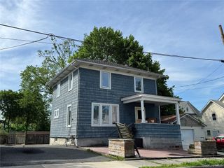 39 Crescent Place, Middletown, NY 10940