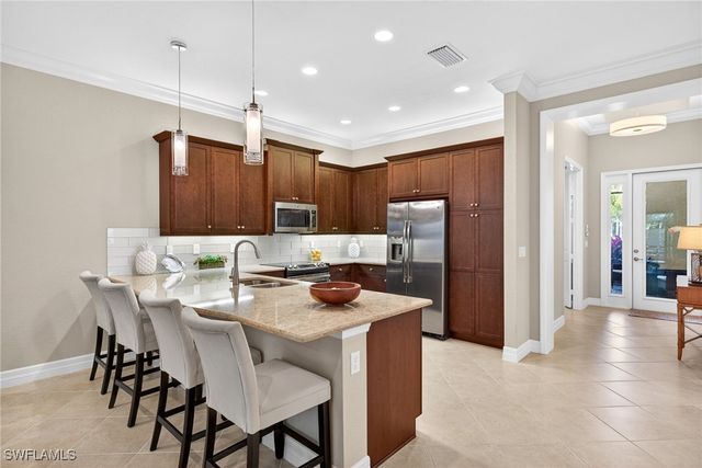 13431 SILKTAIL DR, Naples, FL 34109