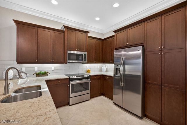 13431 SILKTAIL DR, Naples, FL 34109