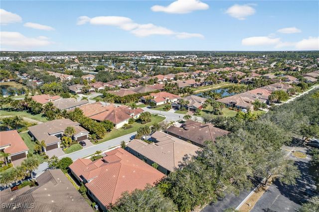 13431 SILKTAIL DR, Naples, FL 34109