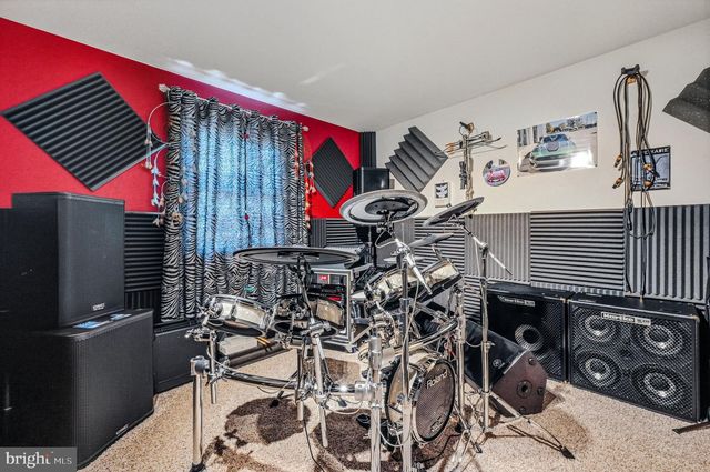 138 STATURE CT, Newark, DE 19713