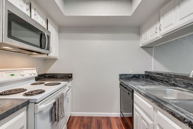 2643 Via Ventura Circle, Carrollton, TX 75006