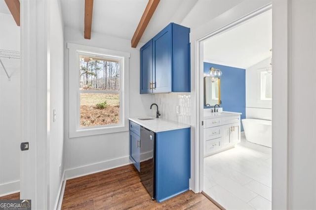 330 Lake Drive, Dawsonville, GA 30534