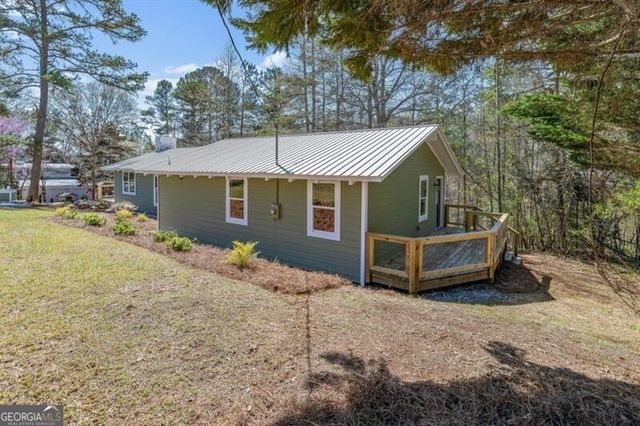 330 Lake Drive, Dawsonville, GA 30534