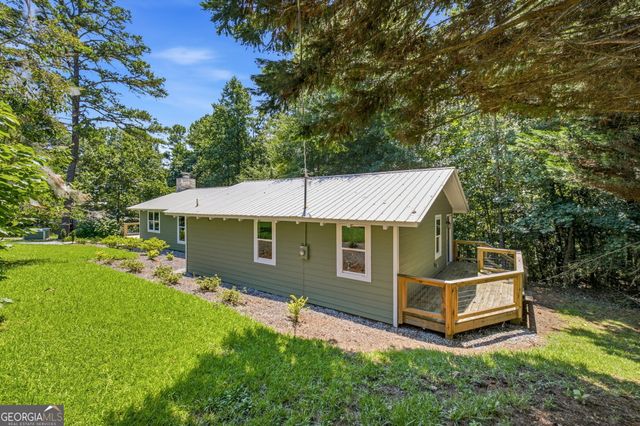 330 Lake Drive, Dawsonville, GA 30534
