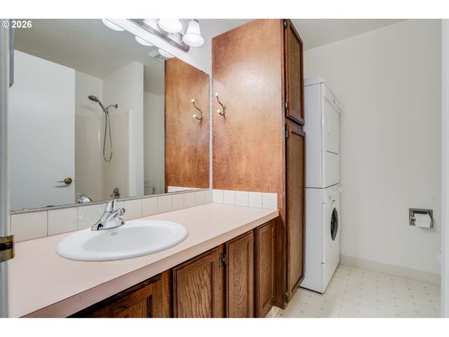 8712 Sw Brightfield Cir, Portland, OR 97223