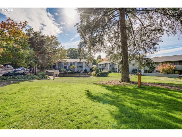 8712 Sw Brightfield Cir, Portland, OR 97223