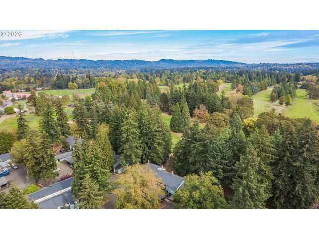 8712 Sw Brightfield Cir, Portland, OR 97223