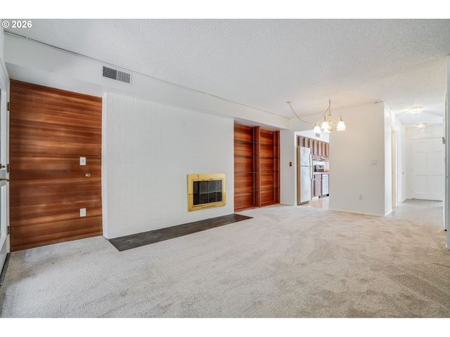 8712 Sw Brightfield Cir, Portland, OR 97223