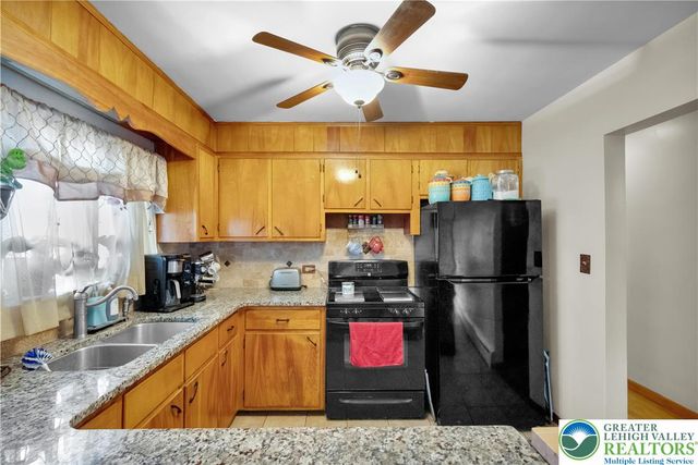 1919 West Cedar Street 1919, Allentown City, PA 18104