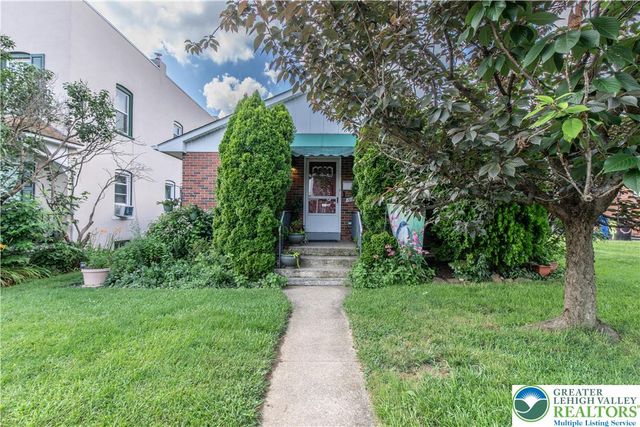 1919 West Cedar Street 1919, Allentown City, PA 18104