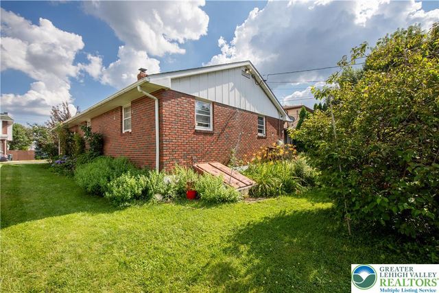 1919 West Cedar Street 1919, Allentown City, PA 18104