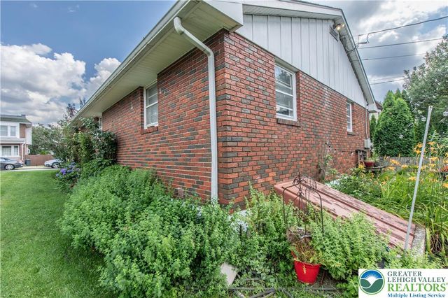 1919 West Cedar Street 1919, Allentown City, PA 18104