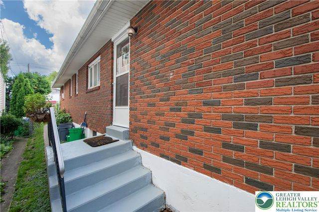 1919 West Cedar Street 1919, Allentown City, PA 18104