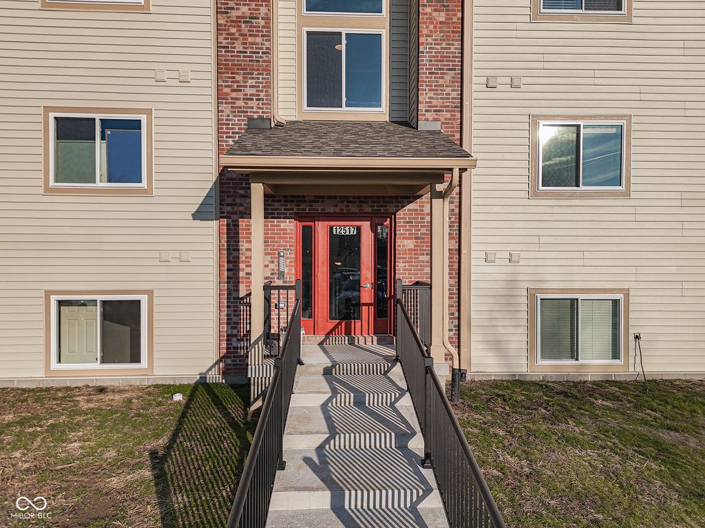 12517 Timber Creek Drive 2, Carmel, IN 46032