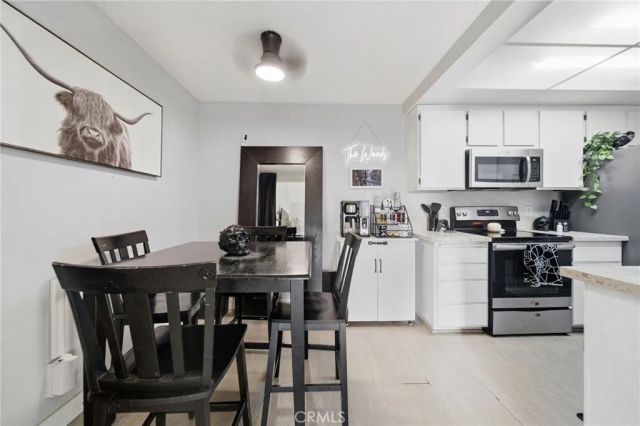 20702 El Toro, Lake Forest, CA 92630