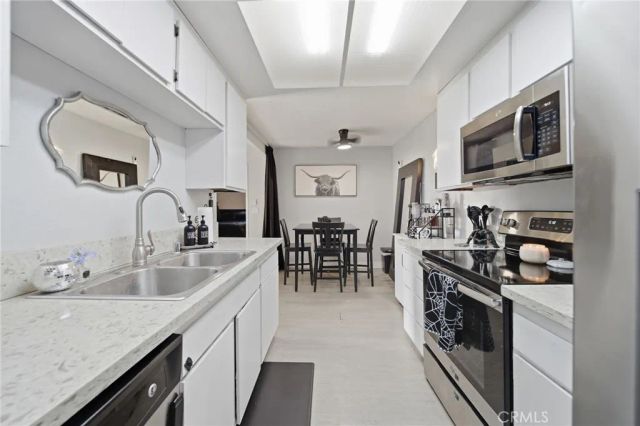 20702 El Toro, Lake Forest, CA 92630