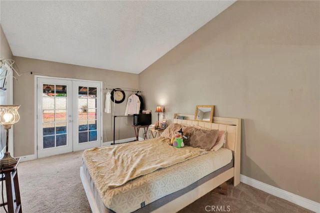 1282 W Hawthorne, Bloomington, CA 92316