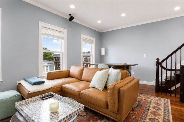 159 M Street 3, Boston, MA 02127