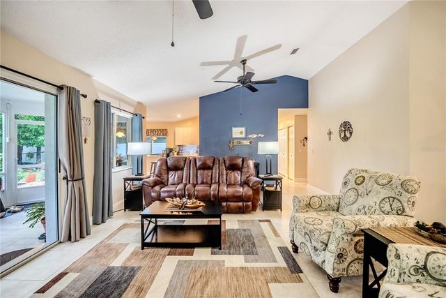 9 BUFFALO VIEW LANE, Palm Coast, FL 32137