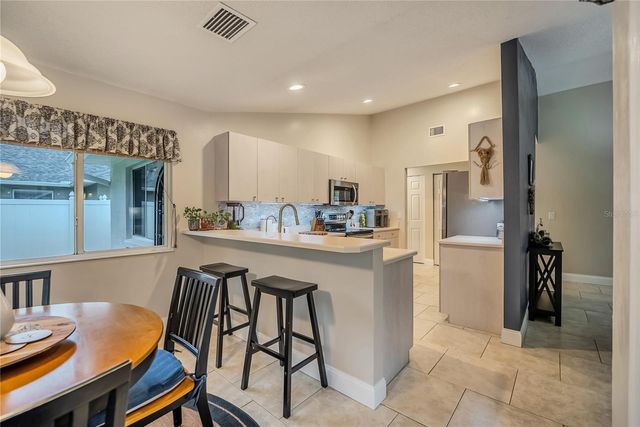9 BUFFALO VIEW LANE, Palm Coast, FL 32137