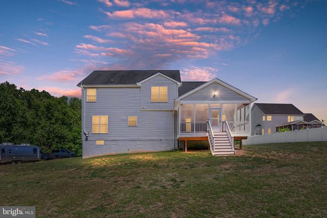 142 GREENWAY ST, Fredericksburg, VA 22405