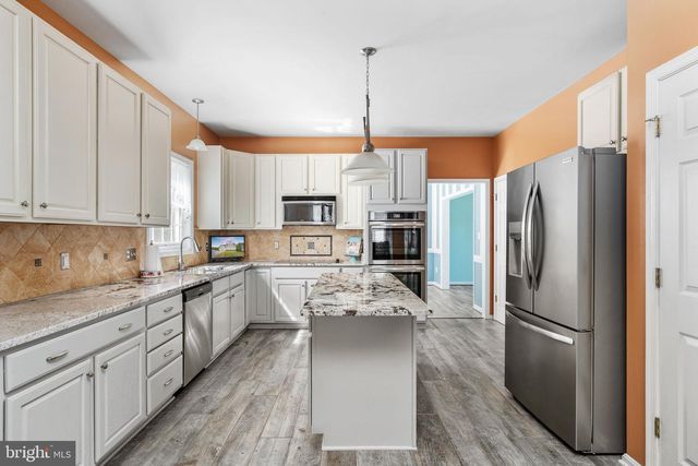 142 GREENWAY ST, Fredericksburg, VA 22405