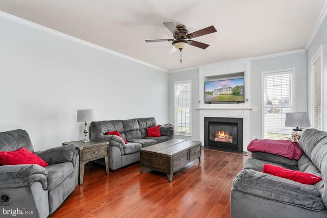 142 GREENWAY ST, Fredericksburg, VA 22405