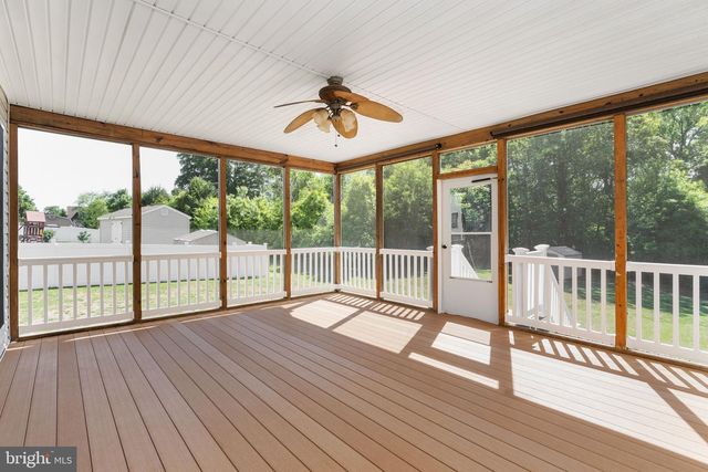 142 GREENWAY ST, Fredericksburg, VA 22405