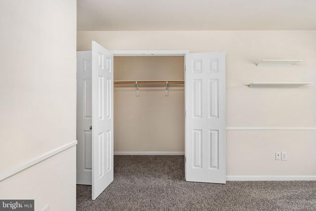 142 GREENWAY ST, Fredericksburg, VA 22405