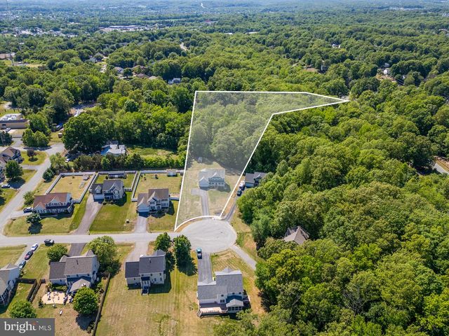 142 GREENWAY ST, Fredericksburg, VA 22405