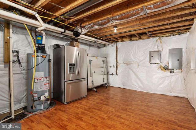 142 GREENWAY ST, Fredericksburg, VA 22405